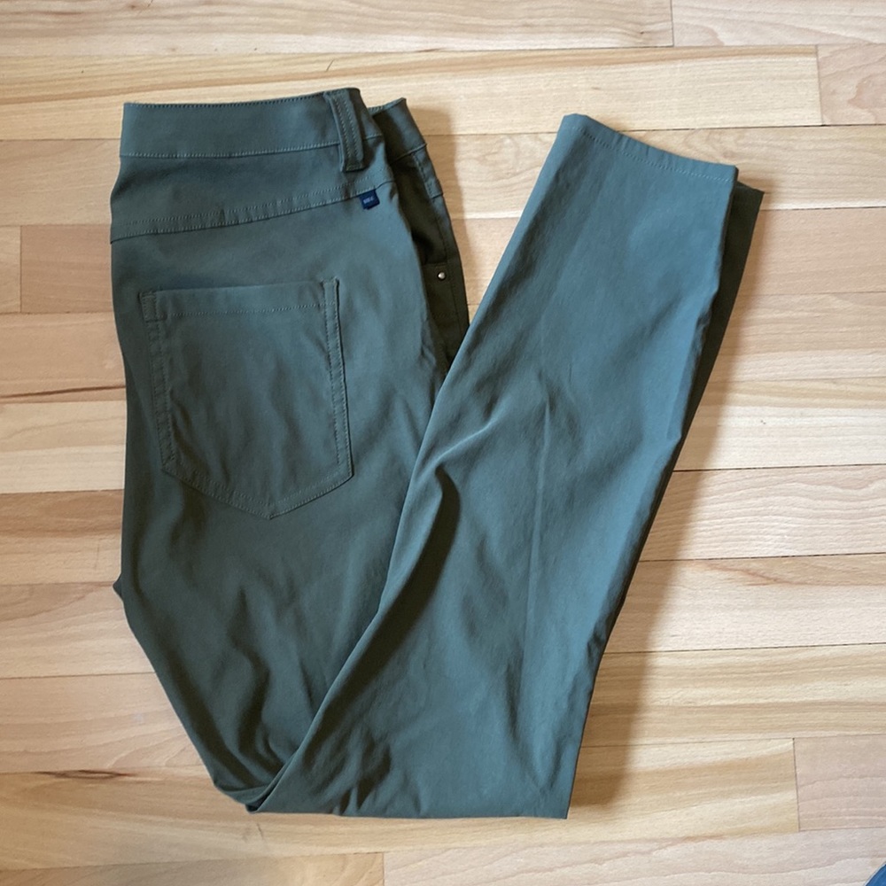 EUC like new stretchy MEC khaki PANTS